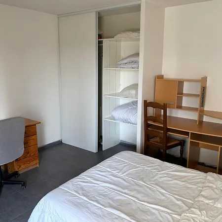 Grand T2 Avec Terrasse Au Calme, Apartman *