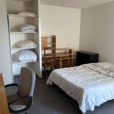 Apartman Grand T2 Avec Terrasse Au Calme, *